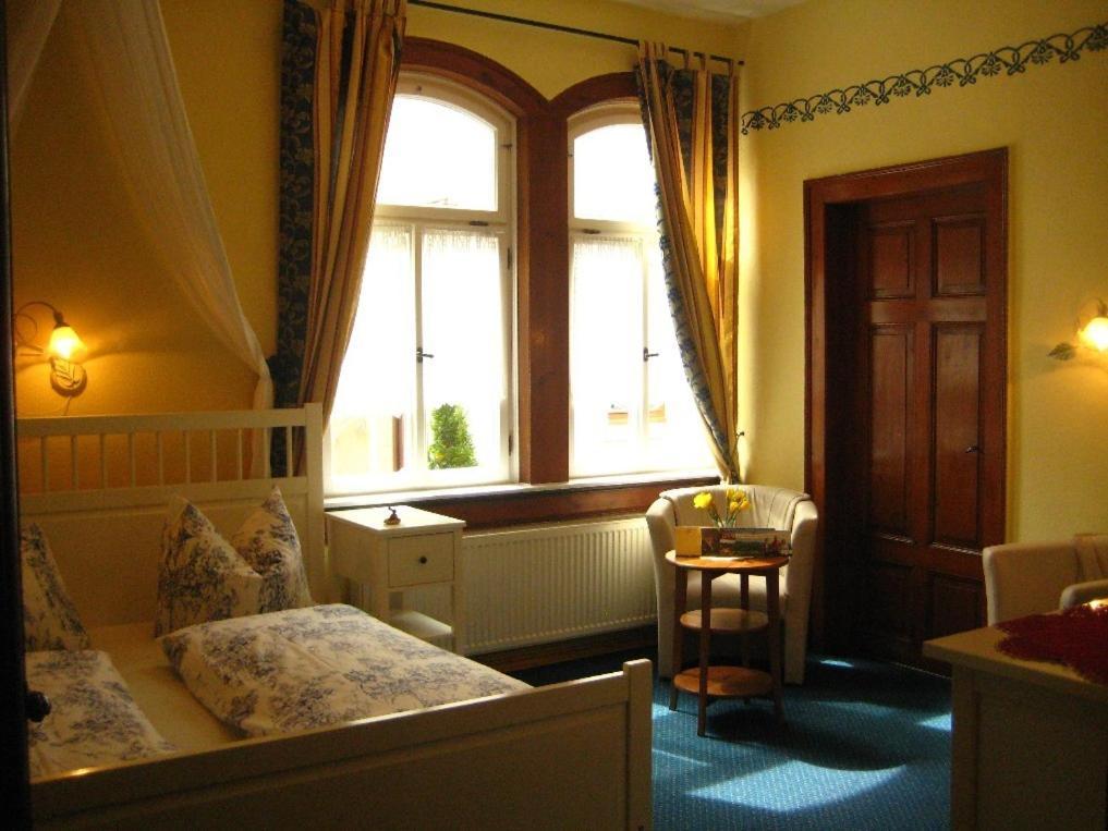 Hotel Villa Rossek Bad Liebenstein Δωμάτιο φωτογραφία